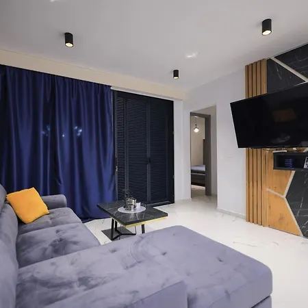 Palace Apartman *