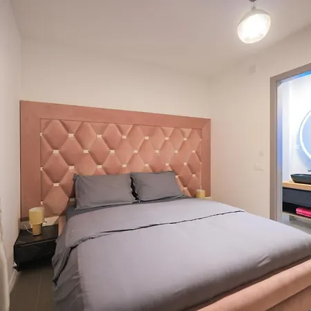 Palace Apartman Sukosan