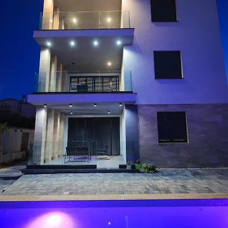 Palace Apartman